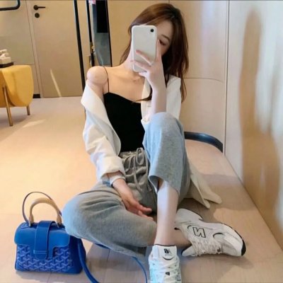 恋爱与友情之间2023